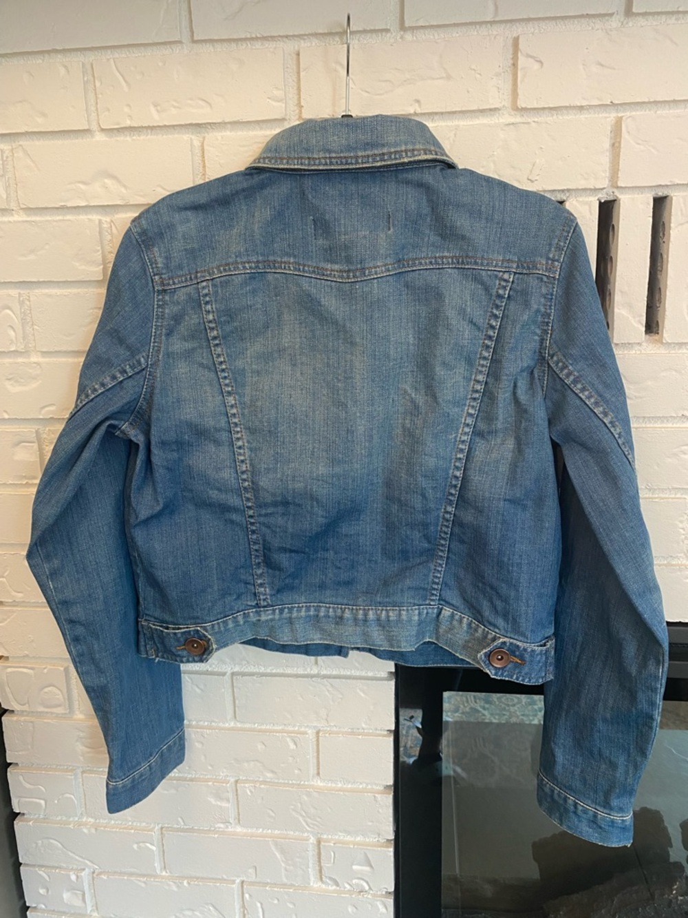 Joe Fresh Size L Light Wash Distressed Denim Jacket Super Cute - Picture 6 of 10